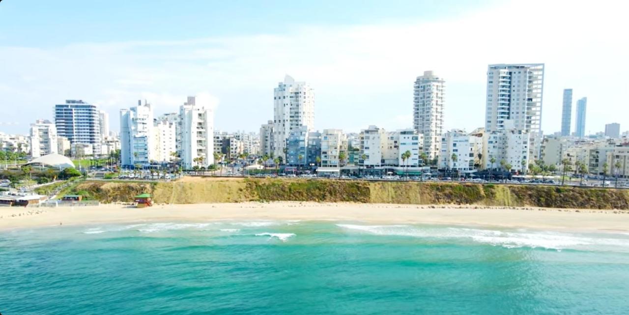 Apart Hotel Tlv/Bat Yam Beach Front 1207 Exterior photo